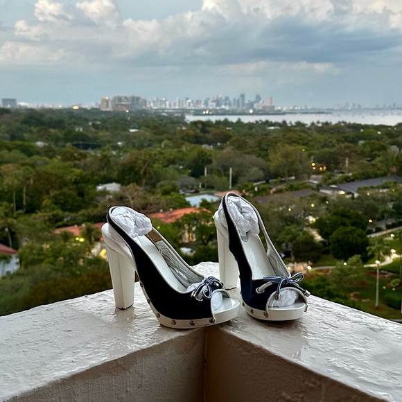 Dolce & Gabbana Shoes - D&G Navy White Platform Slingback Heels SZ 37 (US 6.5-7) Peep Toe Stud Detail